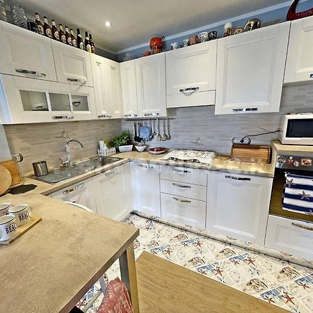 Casa Balu Apartment เคียวารี ภายนอก รูปภาพ